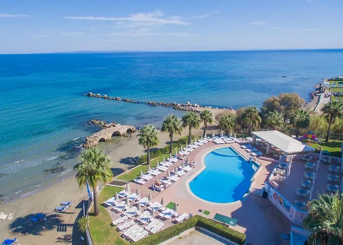 Xenos Kamara Aparthotel 2*