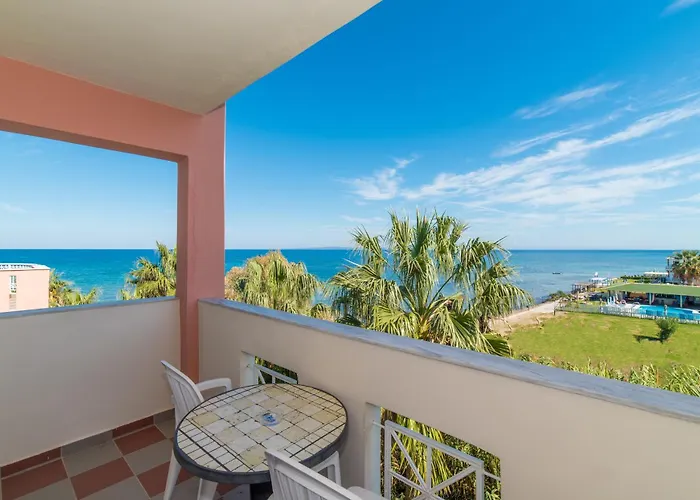 Xenos Kamara Argassi