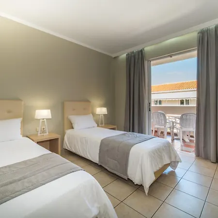 Apartmanhotel Xenos Kamara 2*