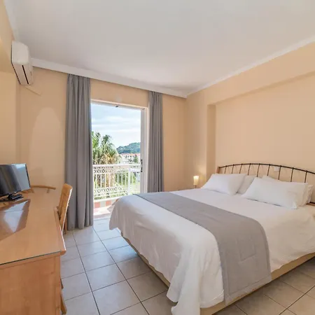Xenos Kamara Apartahotel 2*