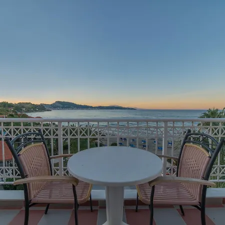Xenos Kamara Apartahotel Argassi