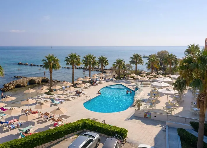 Aparthotel Xenos Kamara Argassi