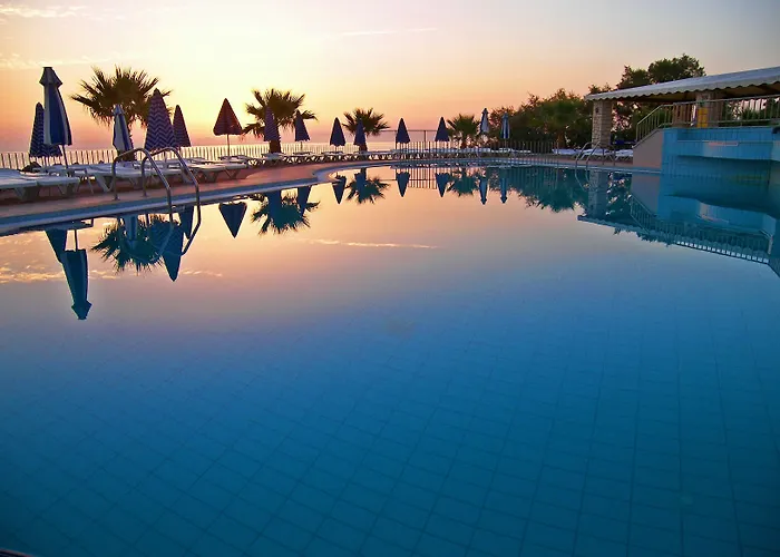 Xenos Kamara Aparthotel Argassi