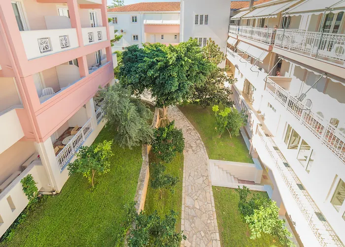 Xenos Kamara Argassi