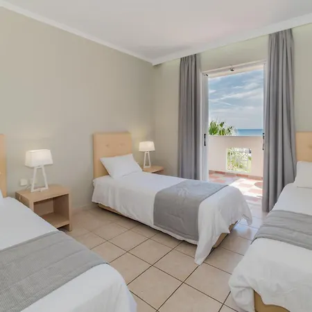 Xenos Kamara Aparthotel