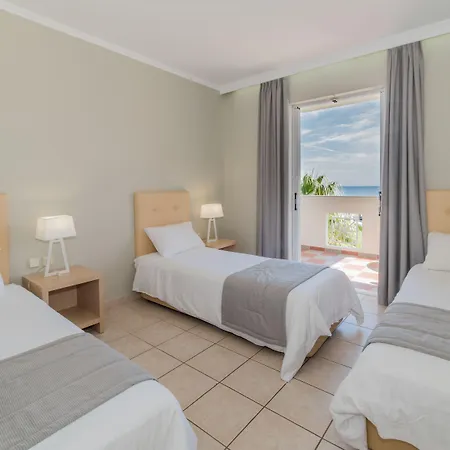 Apart Otel Xenos Kamara Argassi