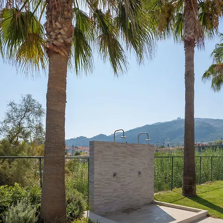 Xenos Kamara Argassi