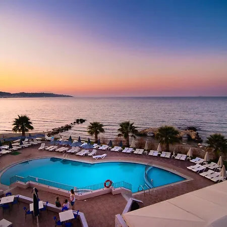 Aparthotel Xenos Kamara